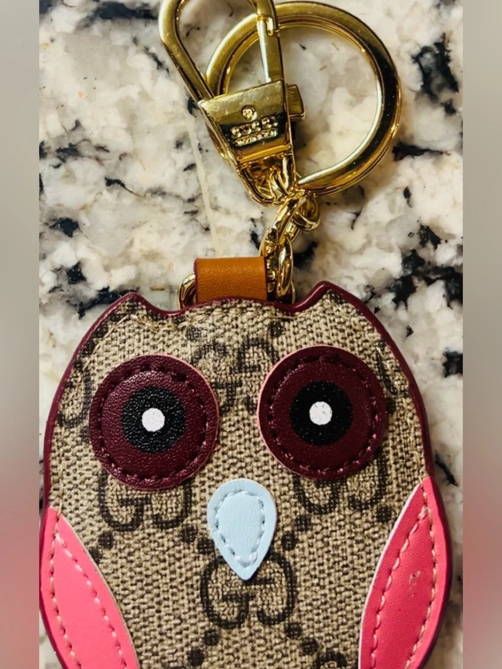 Adorable Gucci Monogram GG Owl Shaped Keychain with Gold Accents - Picture 2 of 6